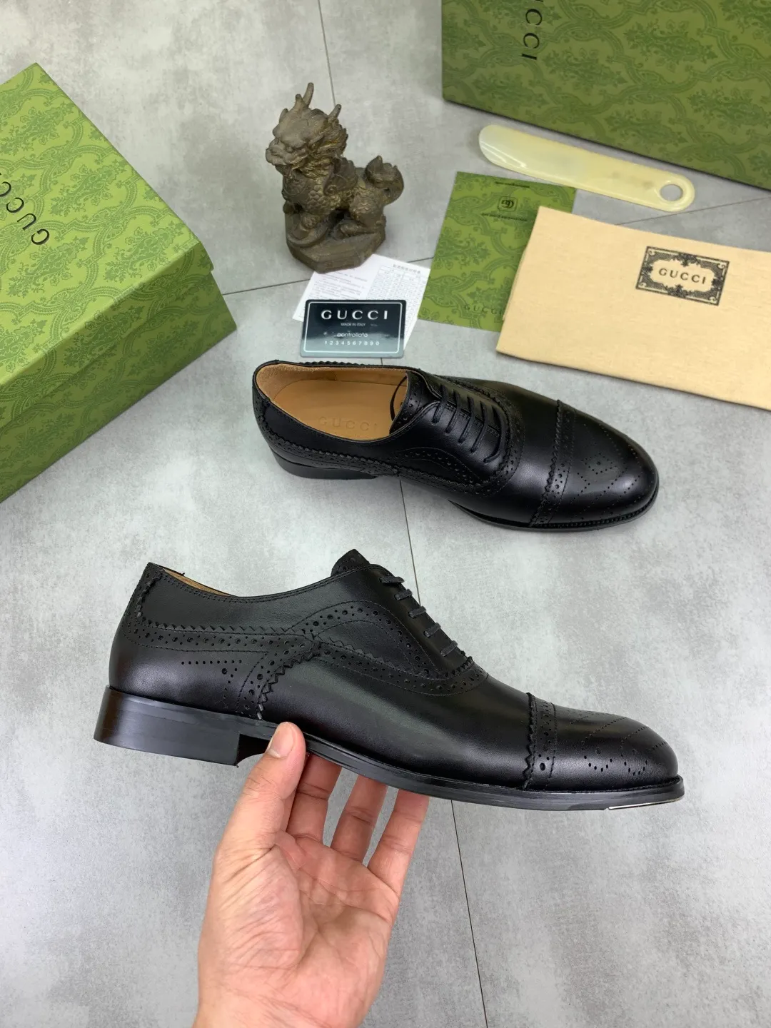 Men's men's shoes 💰P640 [New style] Water dyed cowhide 💰💎💎💎 [Gucci] GUCCI high-end men's formal business leather shoes, original order 1:1! Original imported high-end open-edge beaded calfskin, original metal buckle, imported first-layer cowhide lining for feet. Original high-end outsole, men's shoe size: 39-44 (45 customized) black and brown colors available